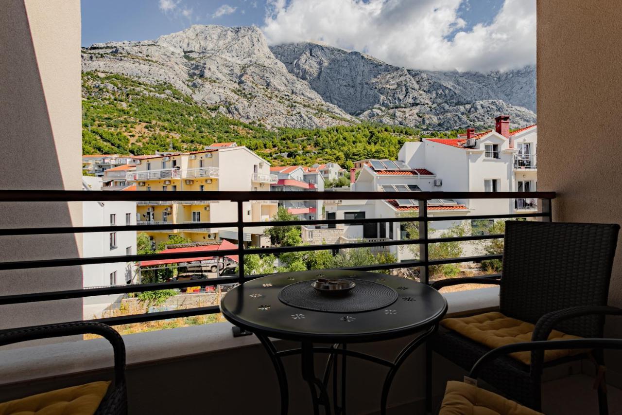 Apartmani Benzon Baška Voda Dış mekan fotoğraf