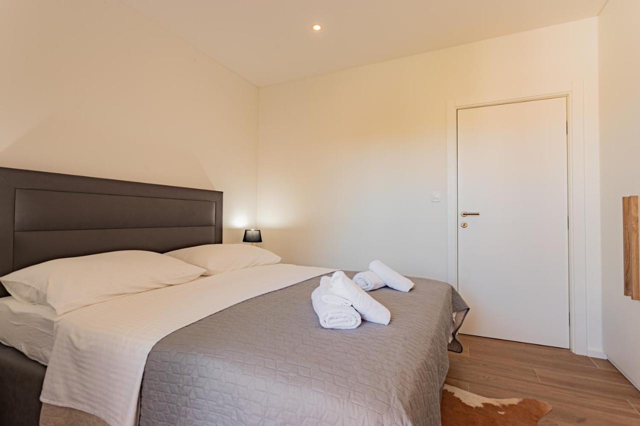 Apartmani Benzon Baška Voda Dış mekan fotoğraf