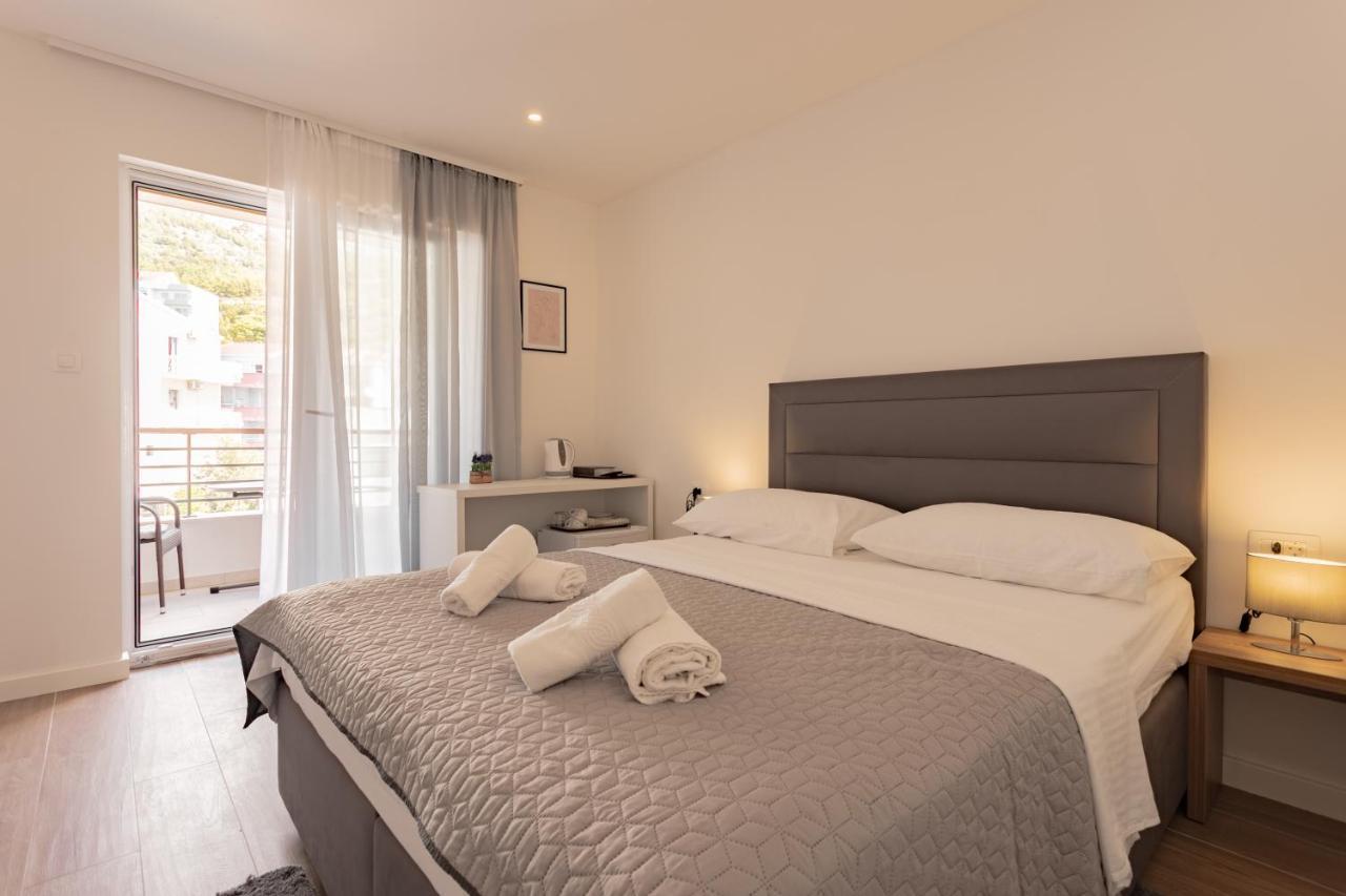 Apartmani Benzon Baška Voda Dış mekan fotoğraf